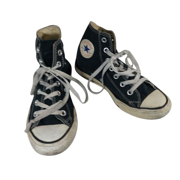 CONVERSE! CHUCK TAYLOR ALL STAR BLACK, WHITE HIGH TOP SNEAKERS, TENNIES! SZ 6 - Picture 2 of 10